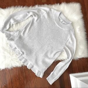 Old Navy Grey Sweater Ruffle Hem size Extra Large Gray Scale